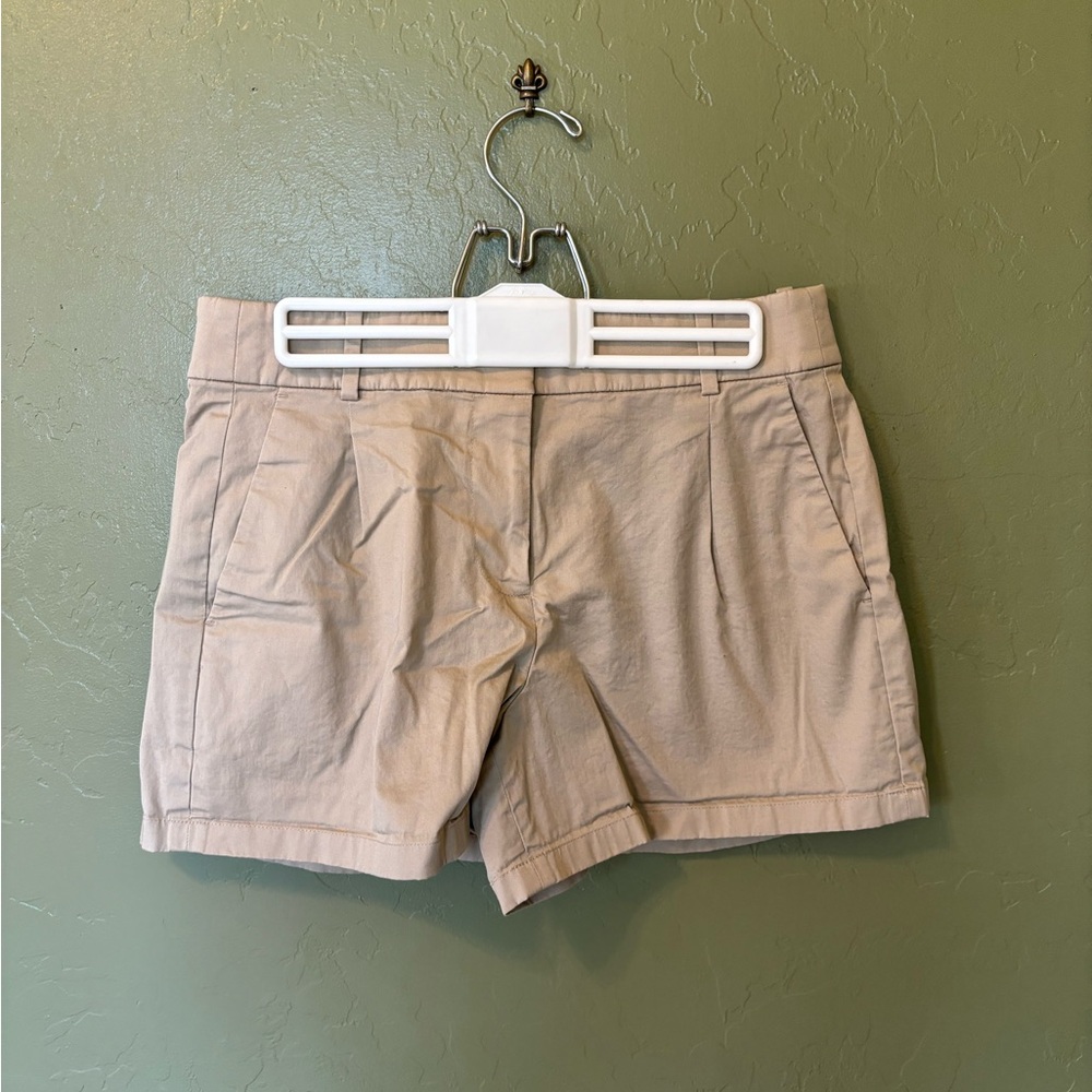 J.Crew 4” Stretch Chino Shorts Tan